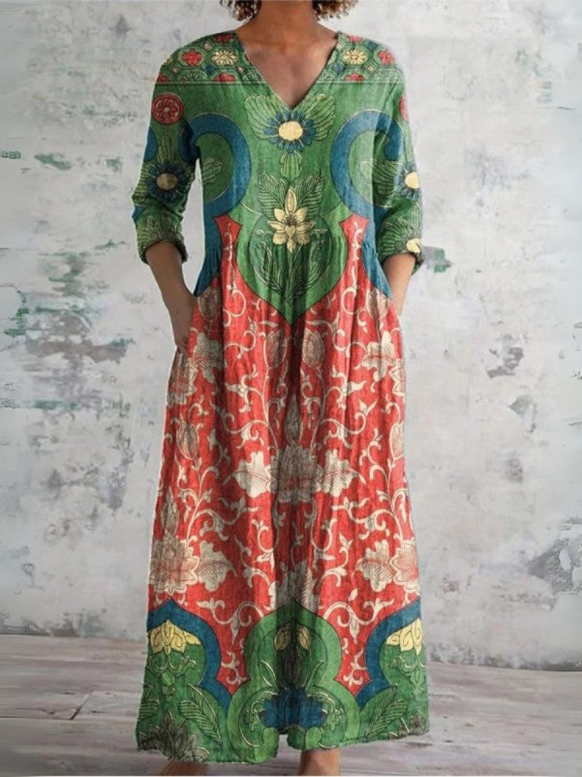 Damska sukienka maxi w kwiaty vintage – Anna Marie