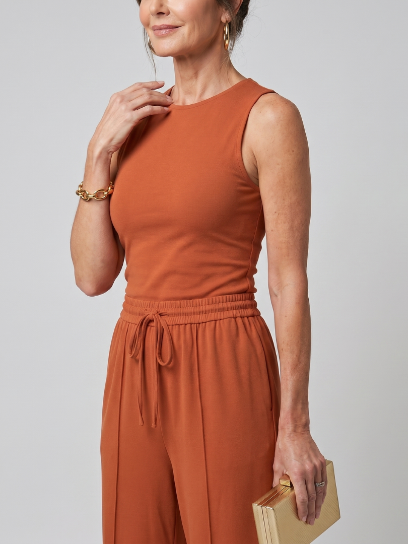 Valencia | Conjunto de blusa sin mangas y pantalón de pierna ancha liso