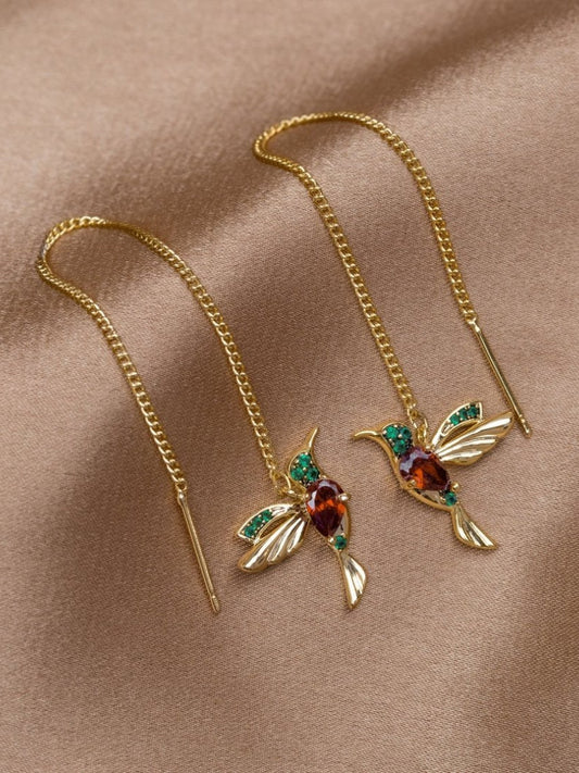 Stefanie – Gold Earrings with Delicate Pendant